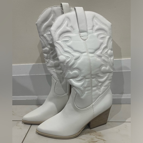 Women’s Faux Leather Knee High Cow Boy Boots sz 8 - Picture 7 of 9